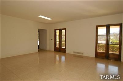 2975 N El Camino Rinconado