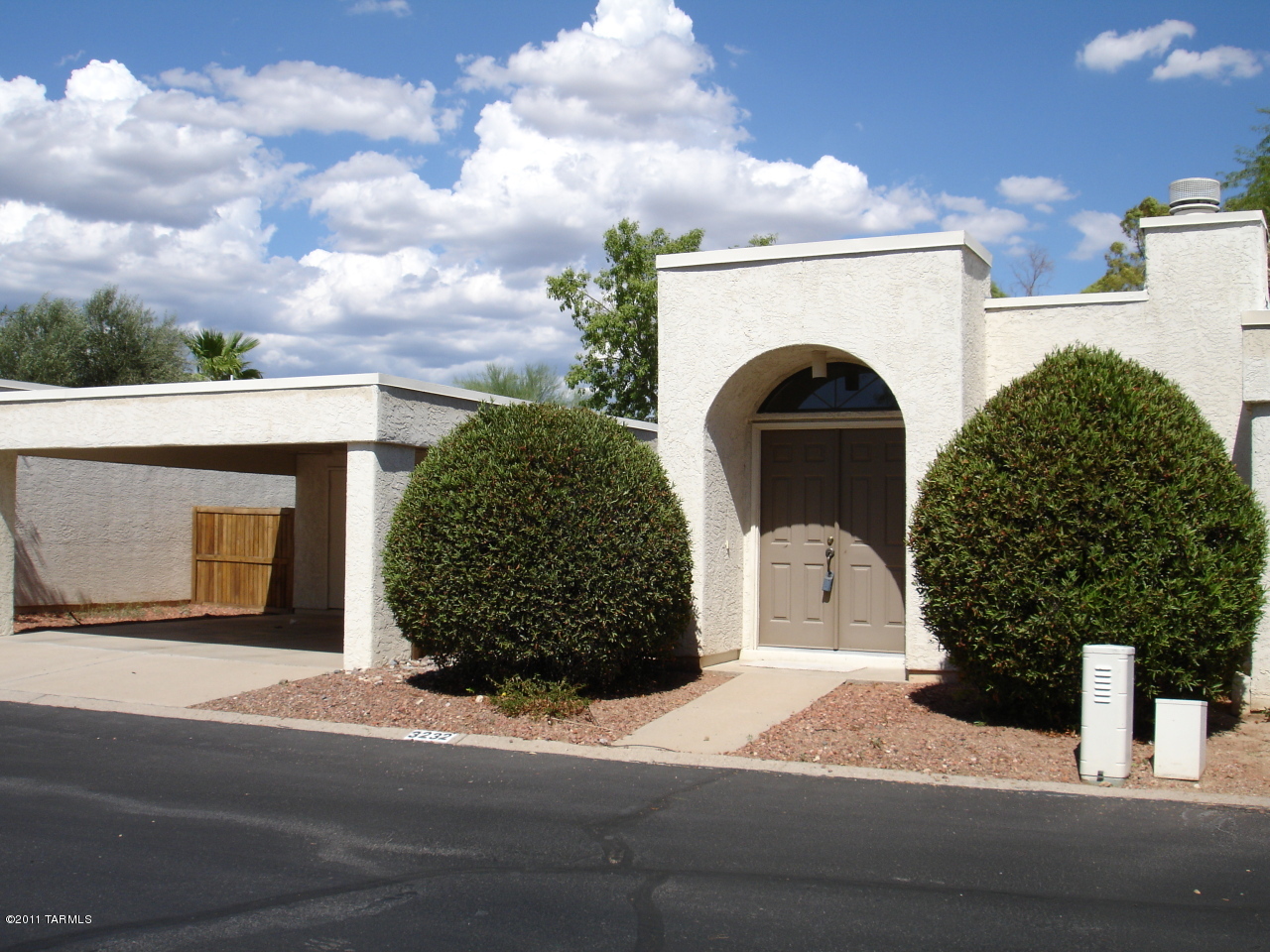 3232 N Little Horse Drive
