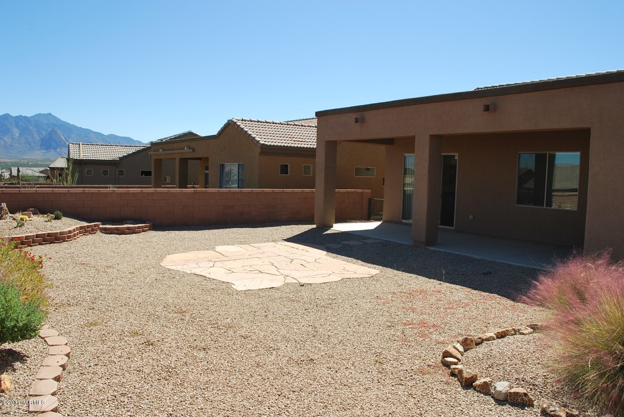 5929 S Meadow Hills Loop