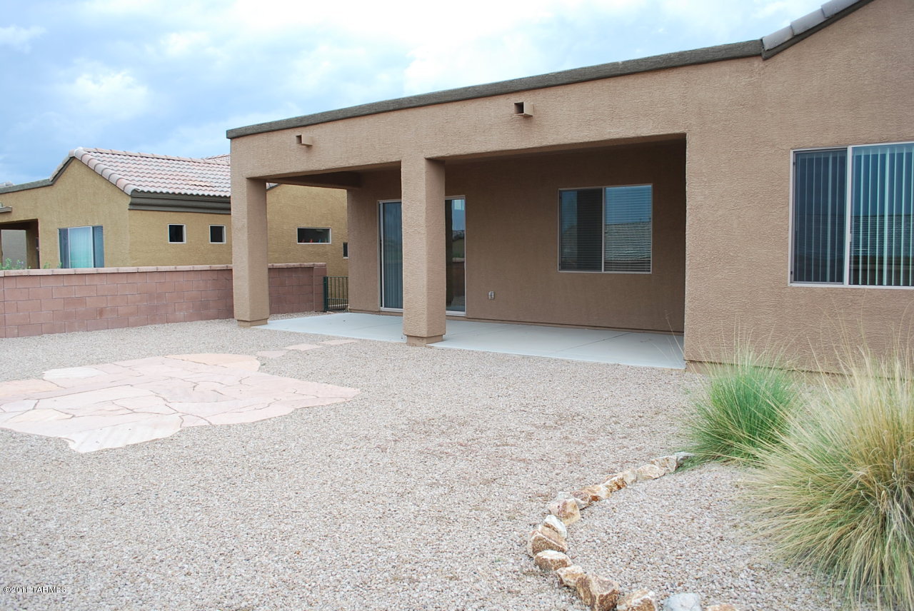 5929 S Meadow Hills Loop