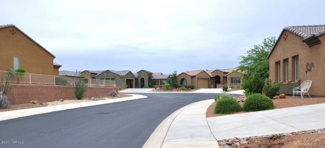 5929 S Meadow Hills Loop