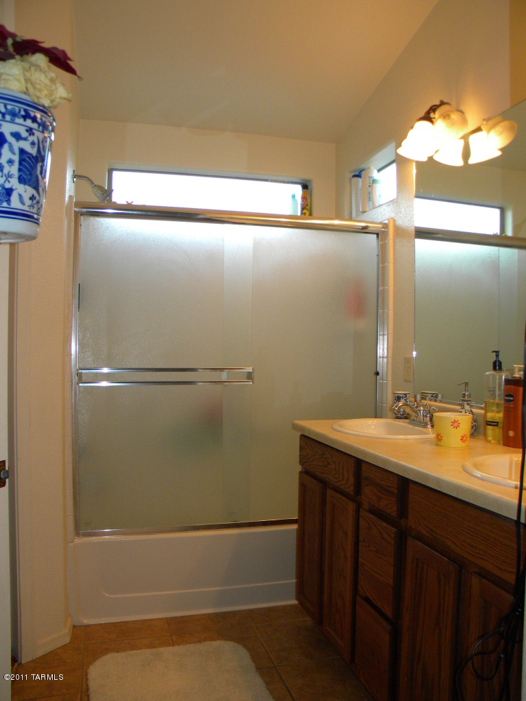 4243 E Agave Desert Trail