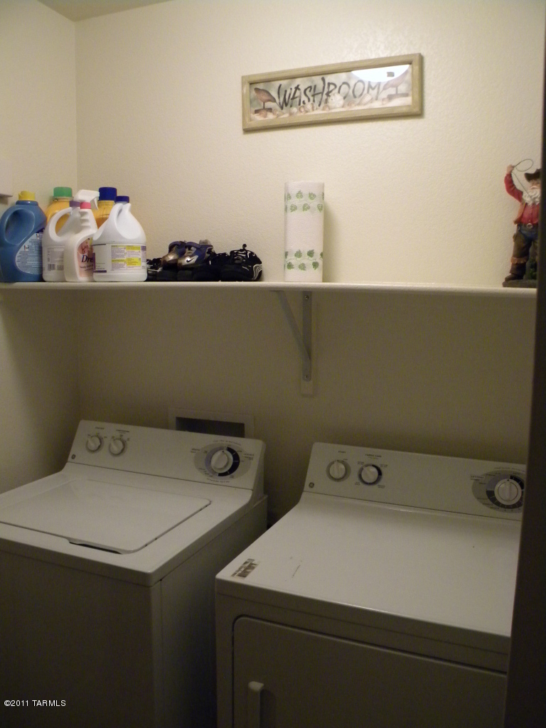 4243 E Agave Desert Trail
