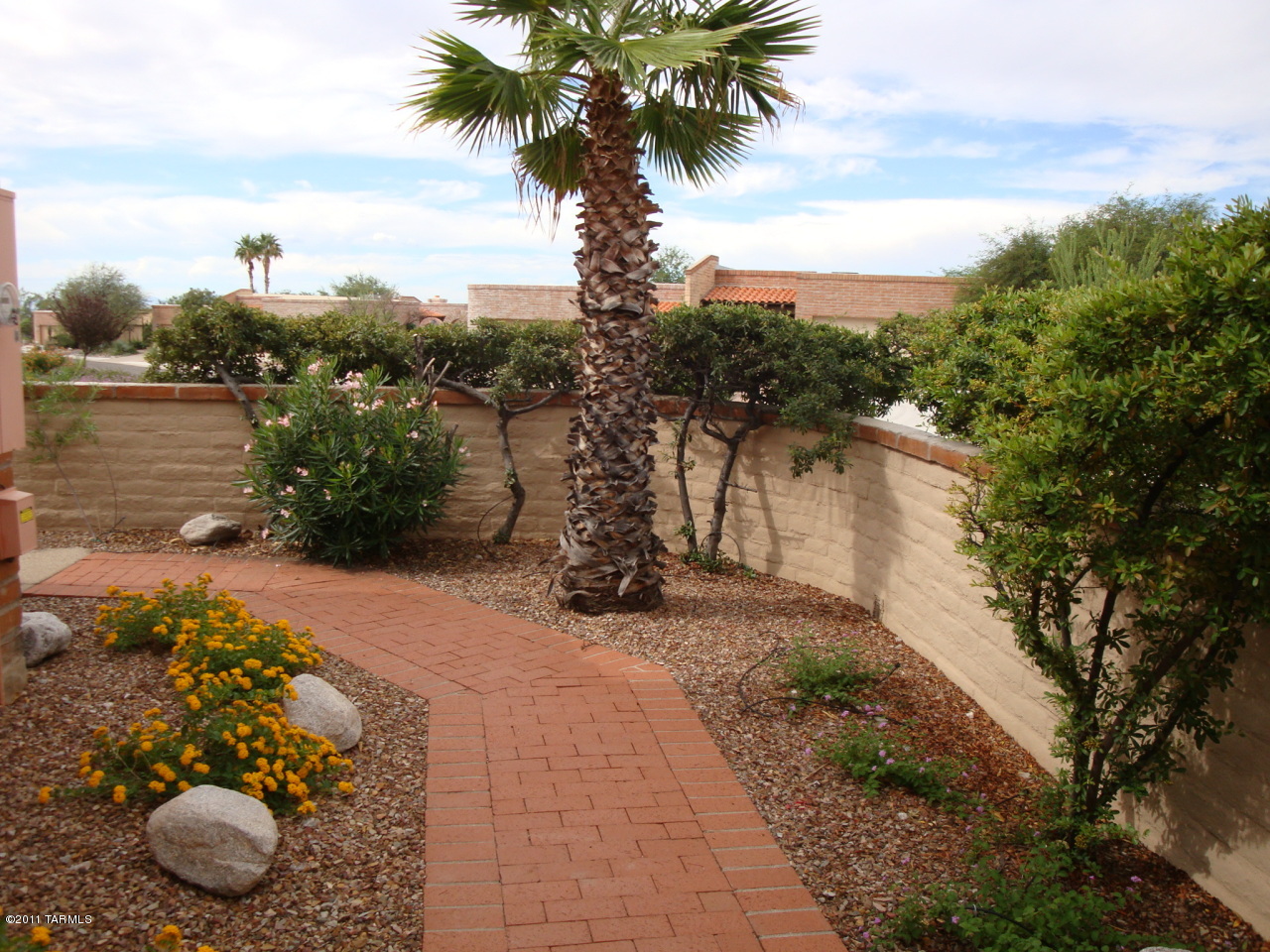 5070 N Grey Mountain Trail