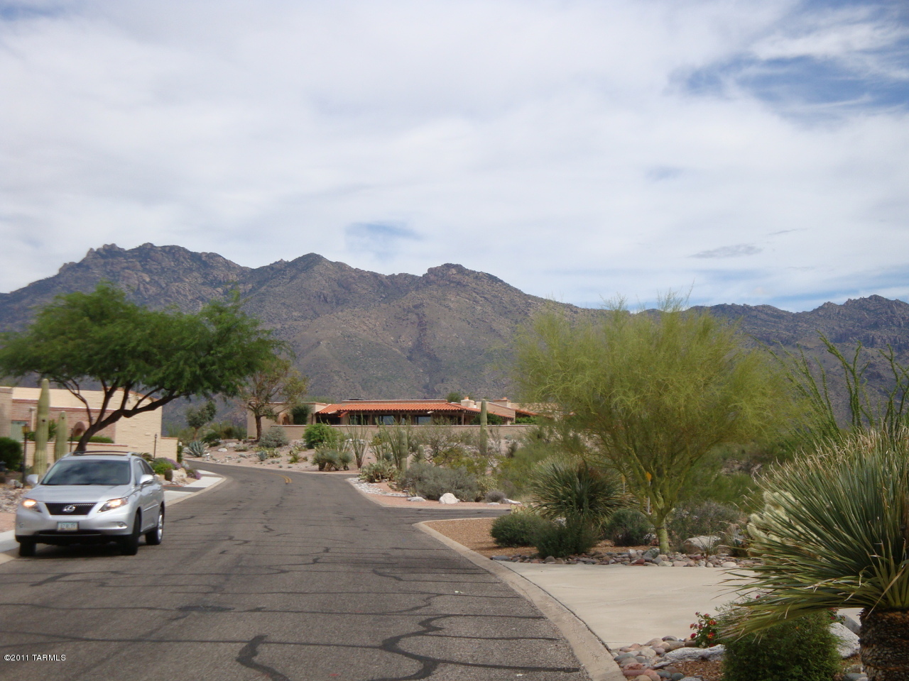 5070 N Grey Mountain Trail