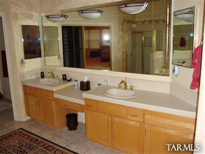 5847 N Golden Eagle Drive