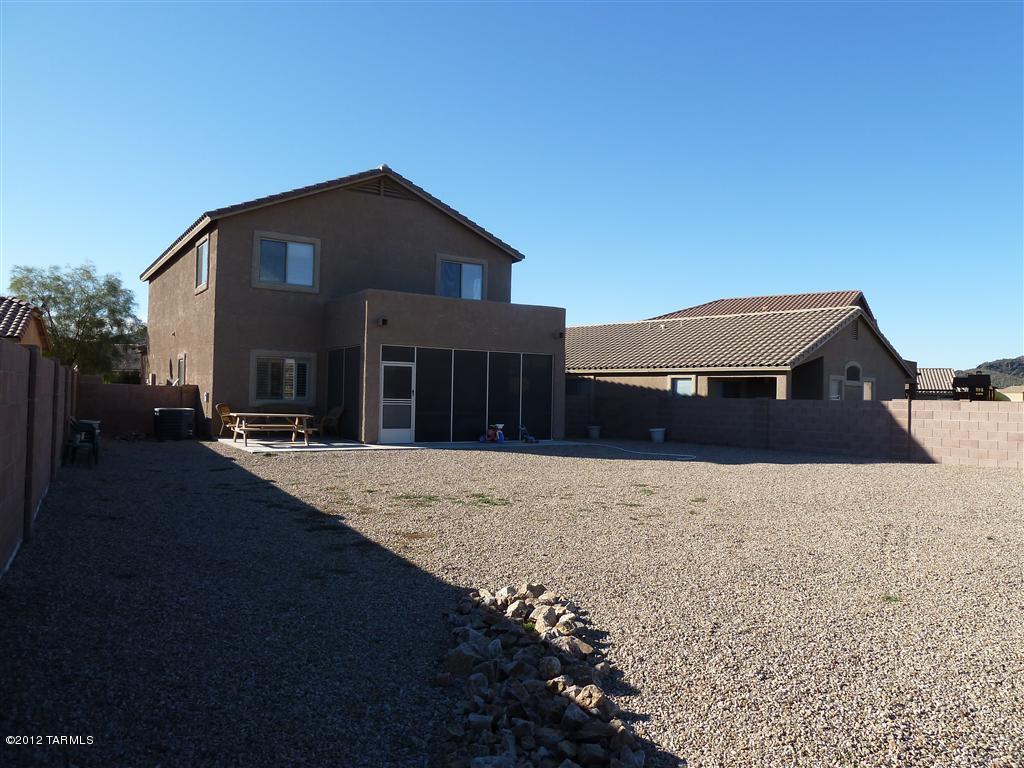 8692 N MOONFIRE Drive