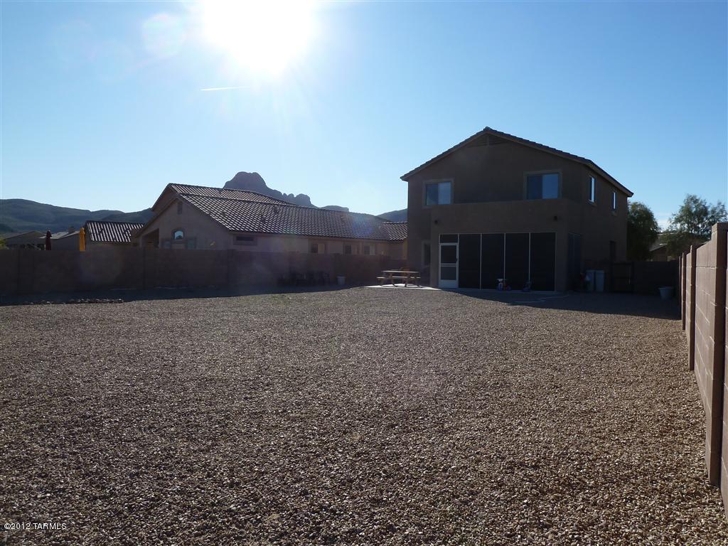 8692 N MOONFIRE Drive