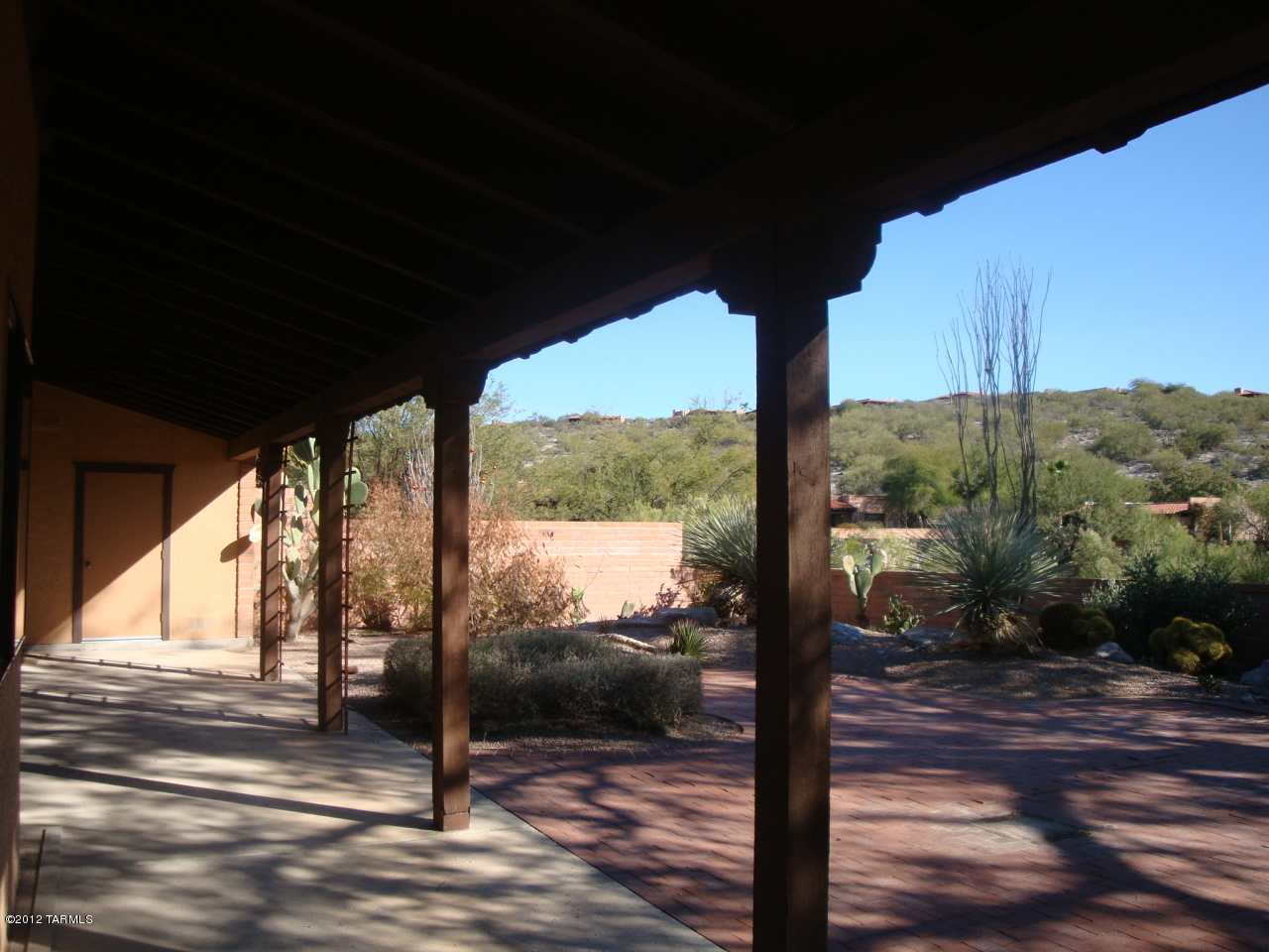 4892 N Via Gelsomino