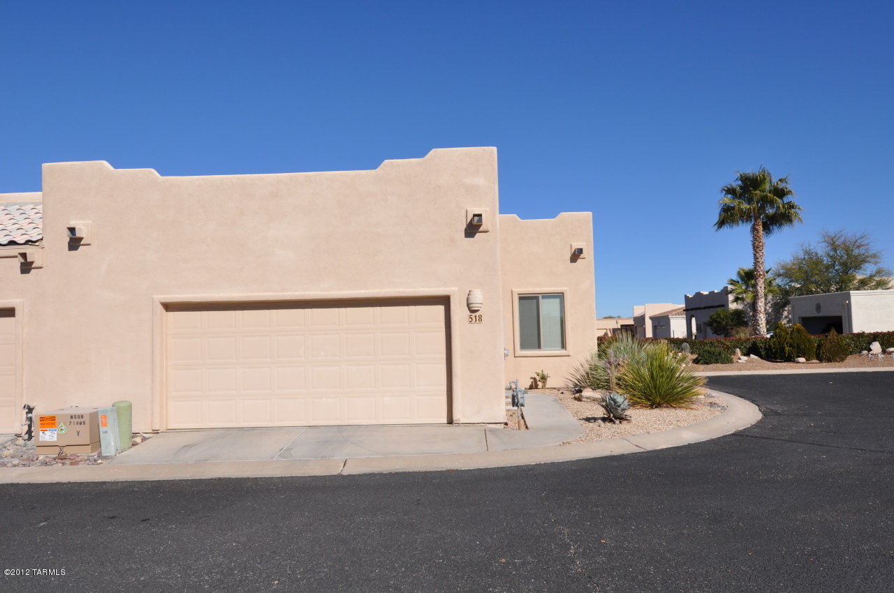 518 W Riverdale Court