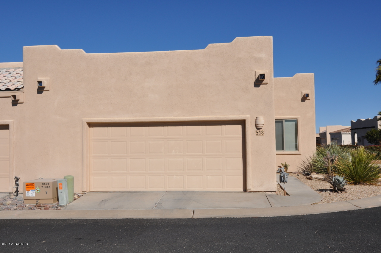 518 W Riverdale Court