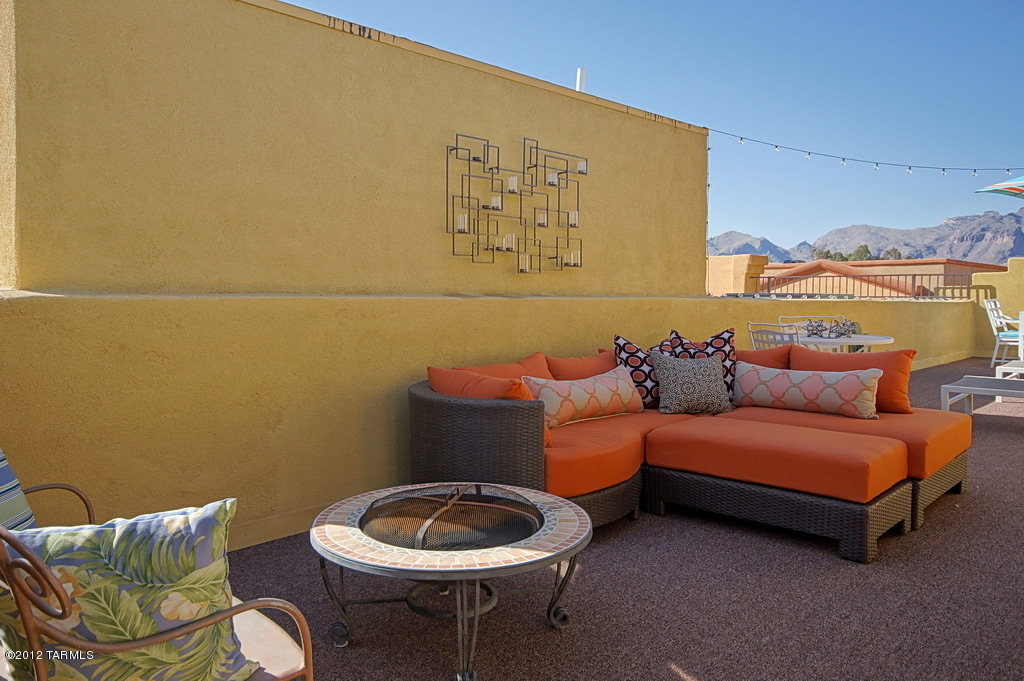 2407 E Blue Diamond Drive