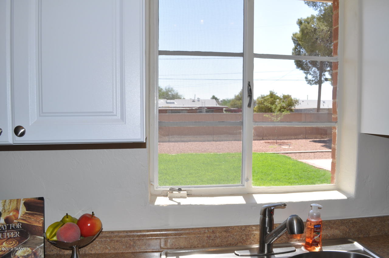 2774 N Dodge Boulevard