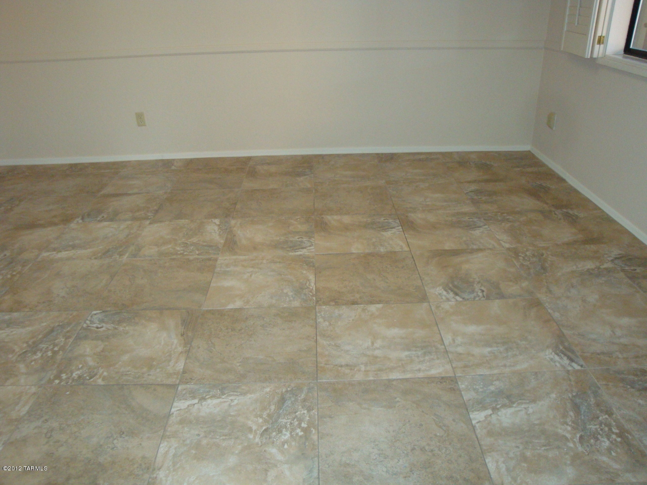 5482 N Via Sempreverde