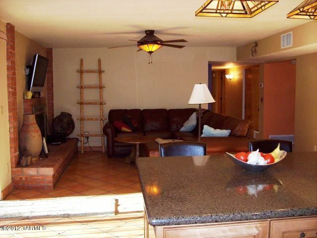 5121 N Amapola Place