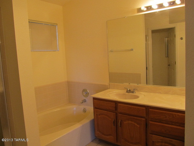 10781 E Placita Metate