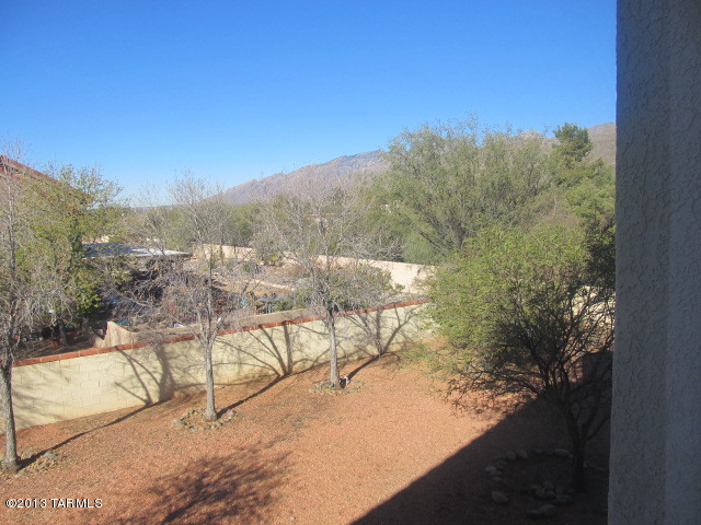 10781 E Placita Metate