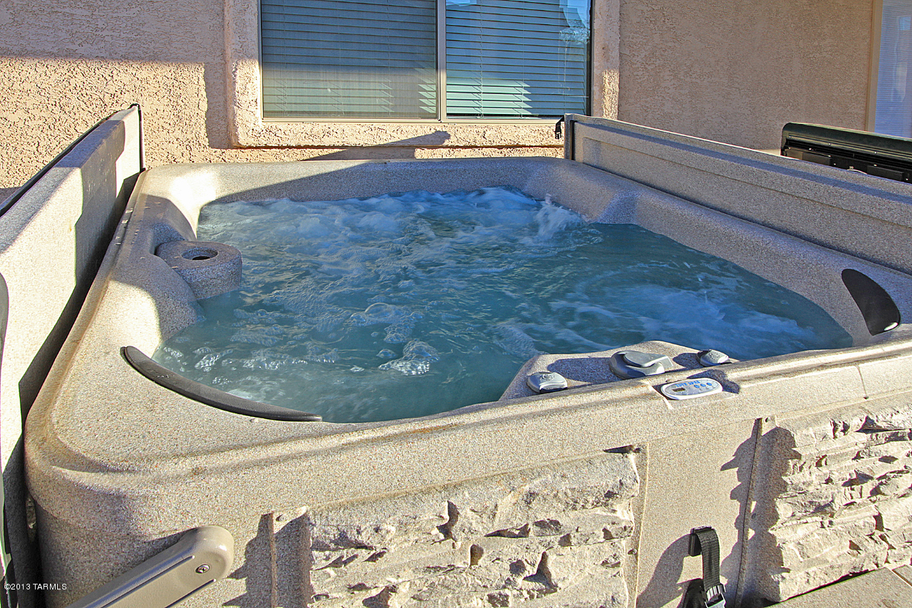 6672 S Willow Vista Drive