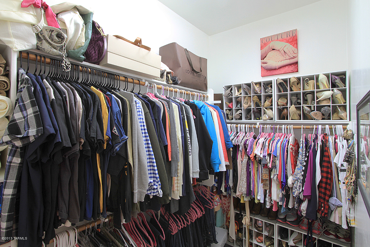 6672 S Willow Vista Drive