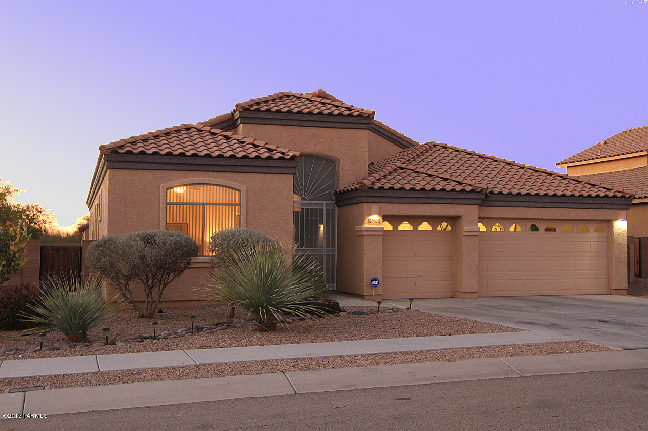 6672 S Willow Vista Drive