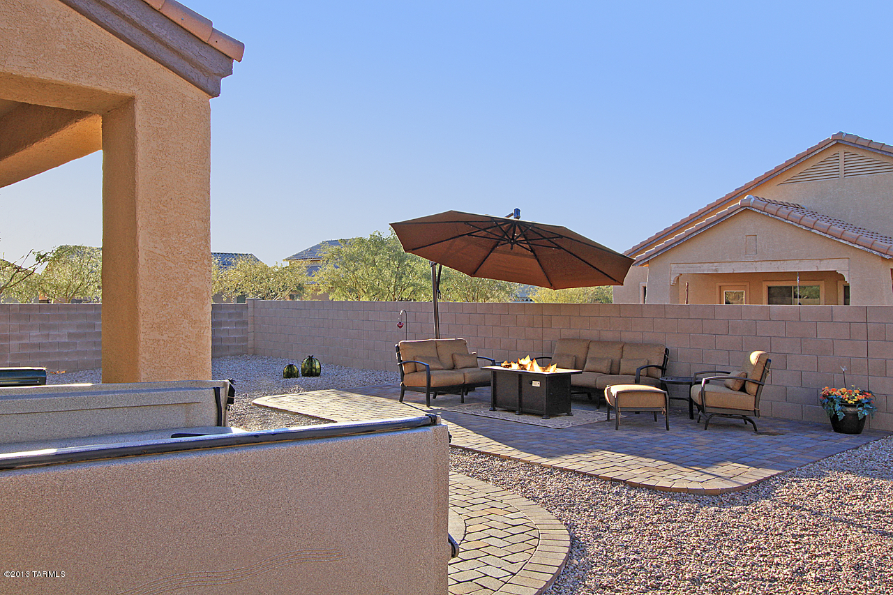 6672 S Willow Vista Drive