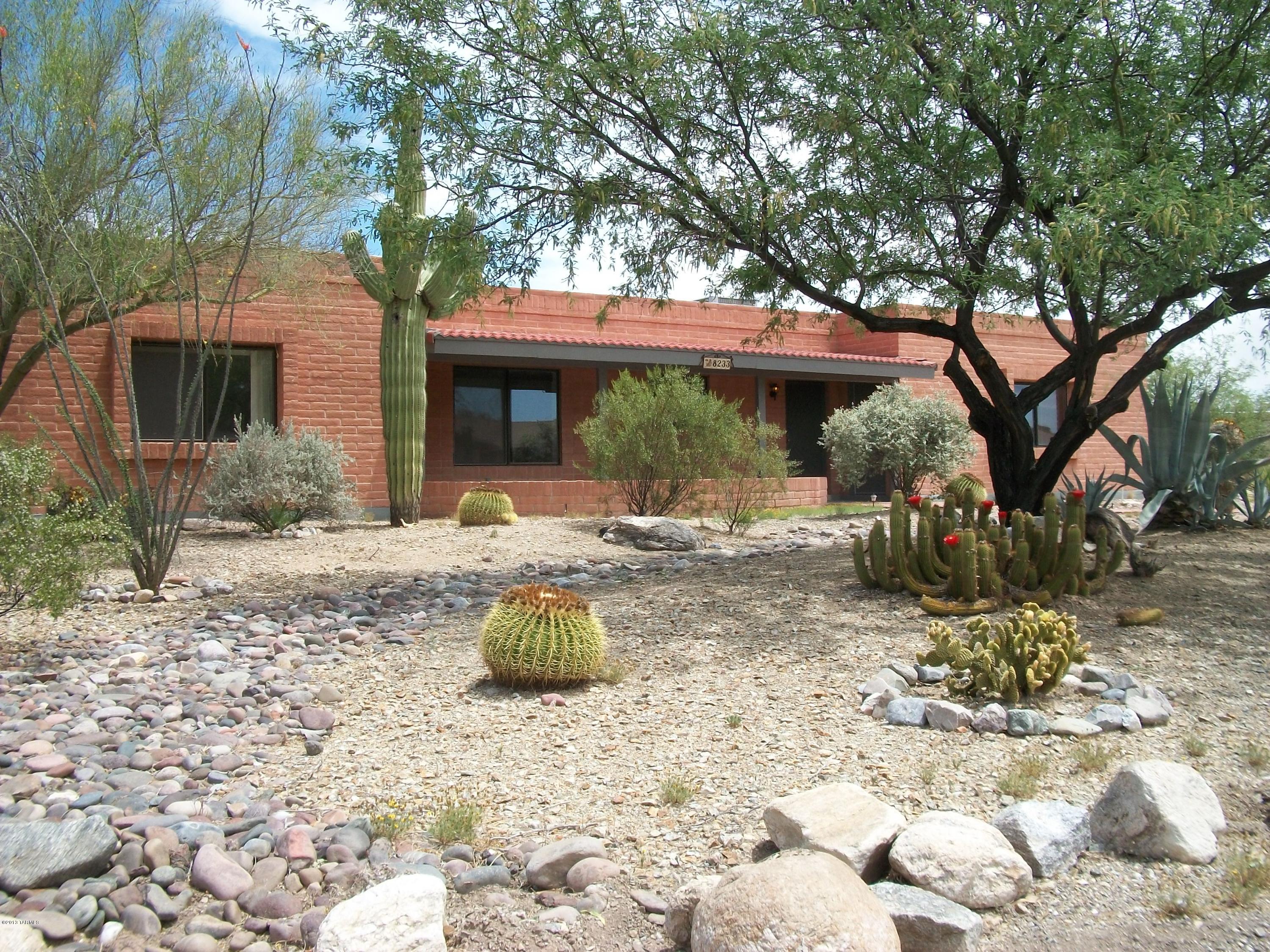 8233 E Big Horn Trail