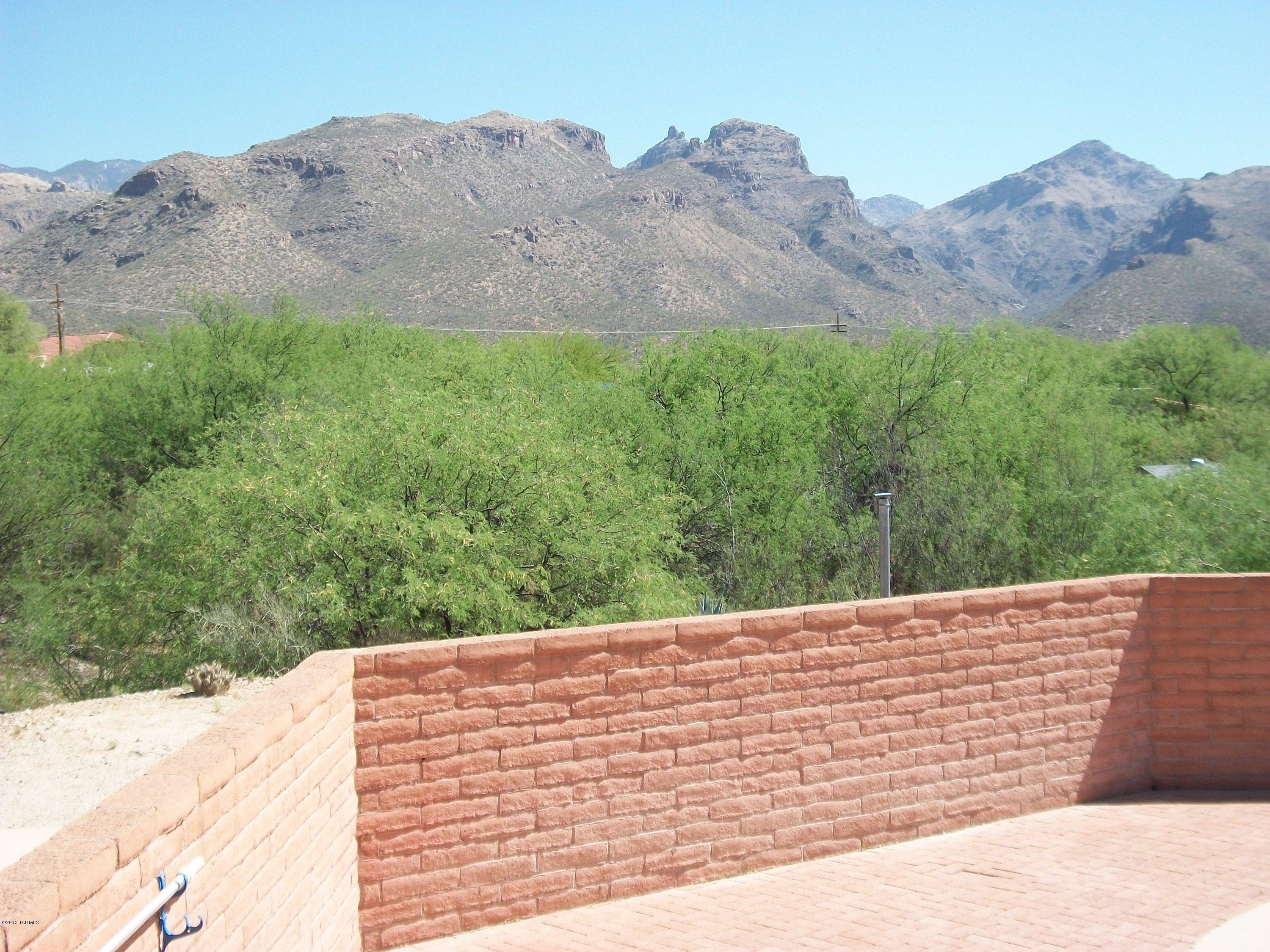 8233 E Big Horn Trail