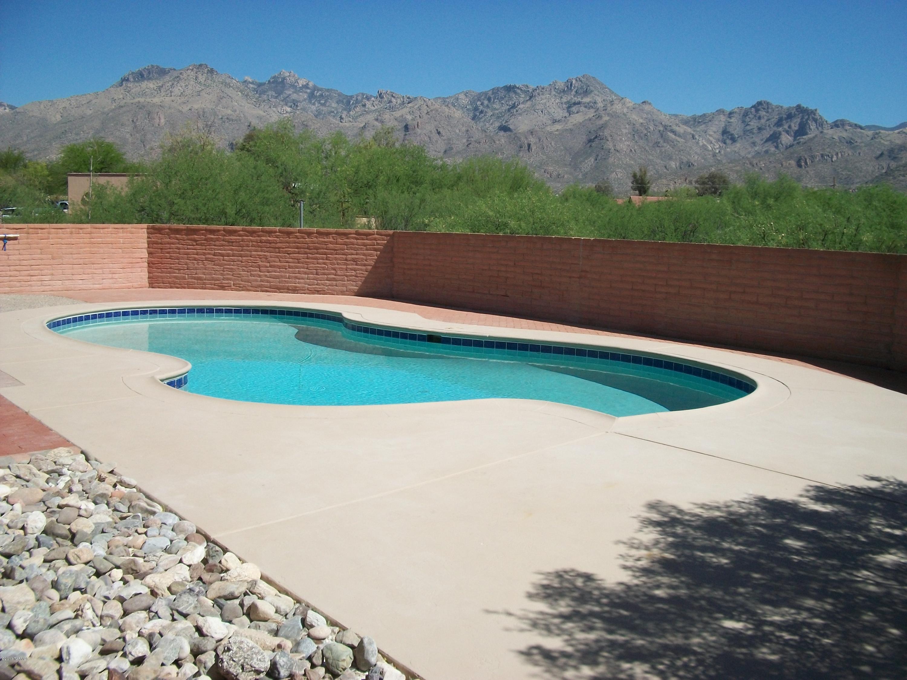 8233 E Big Horn Trail