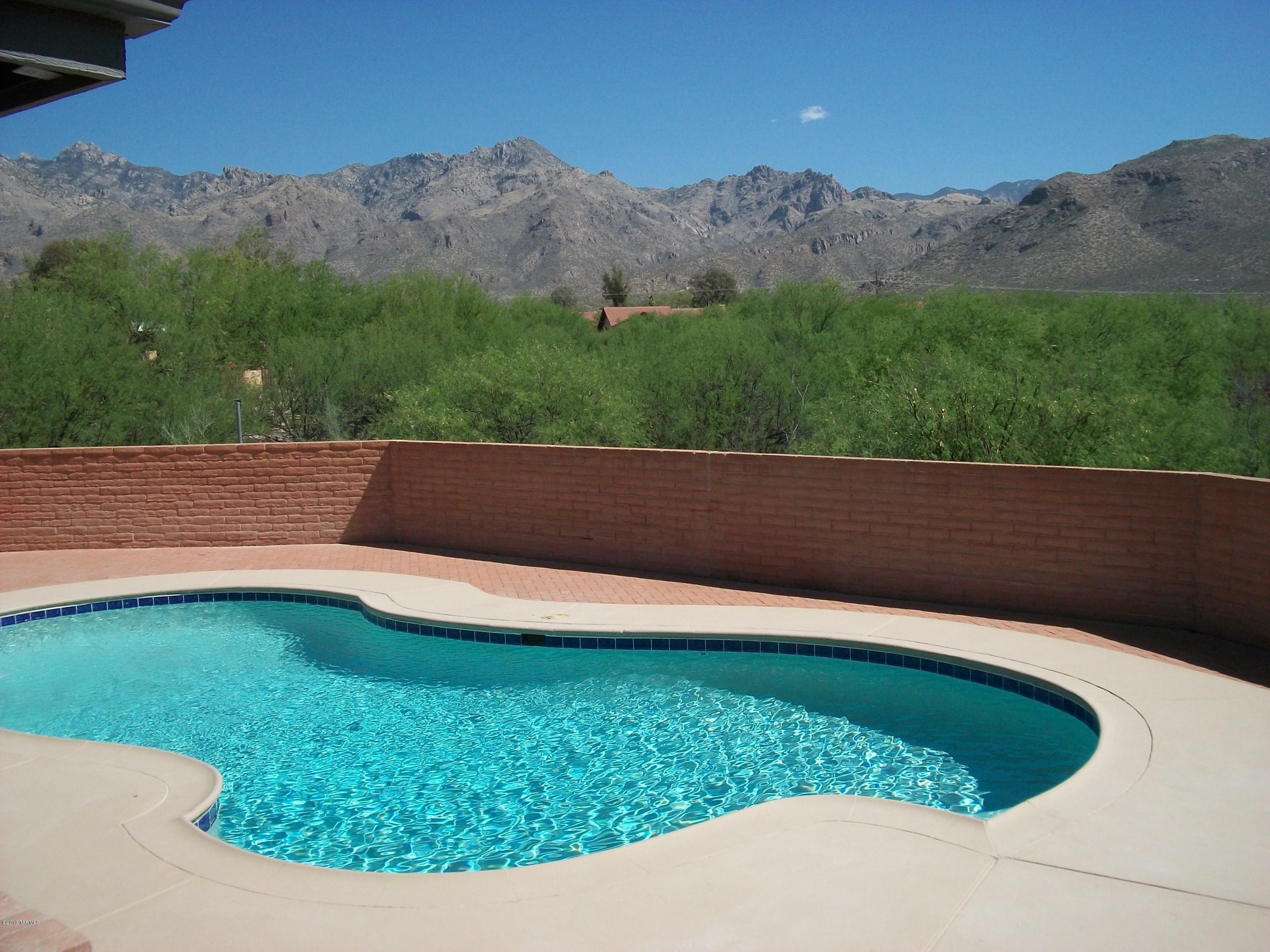 8233 E Big Horn Trail
