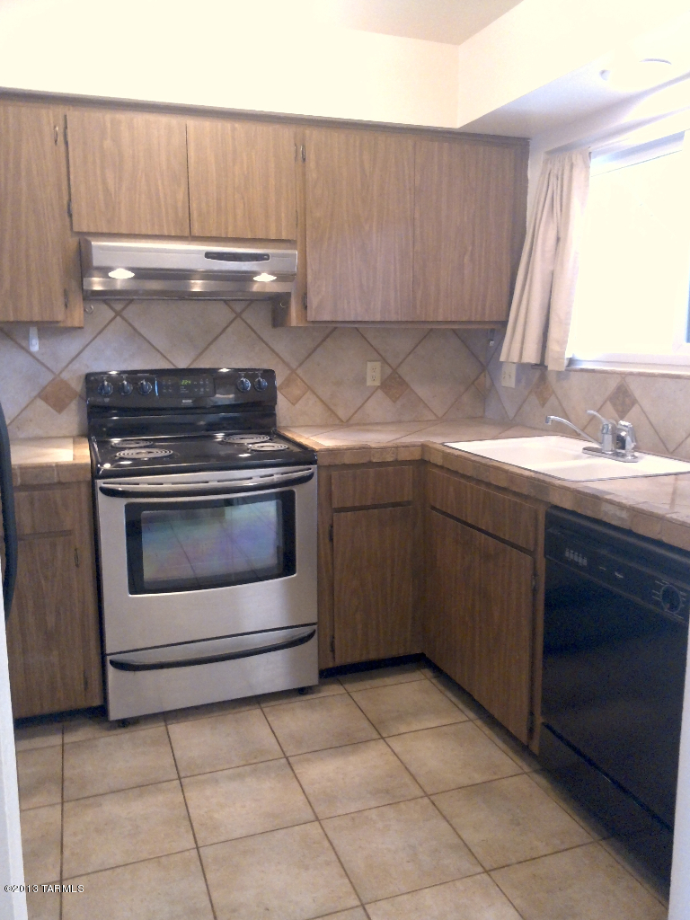 3750 N Country Club Road Unit: 51