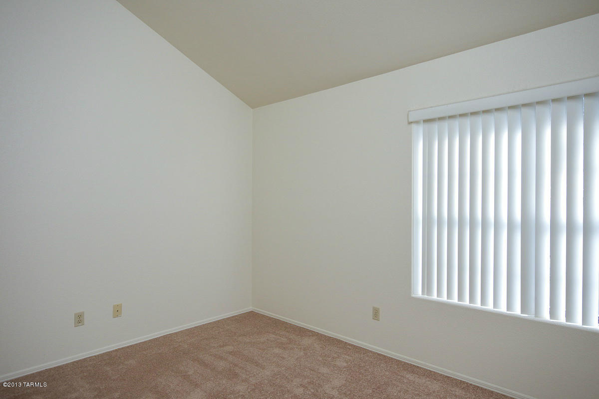 5412 N Paseo de la Terraza