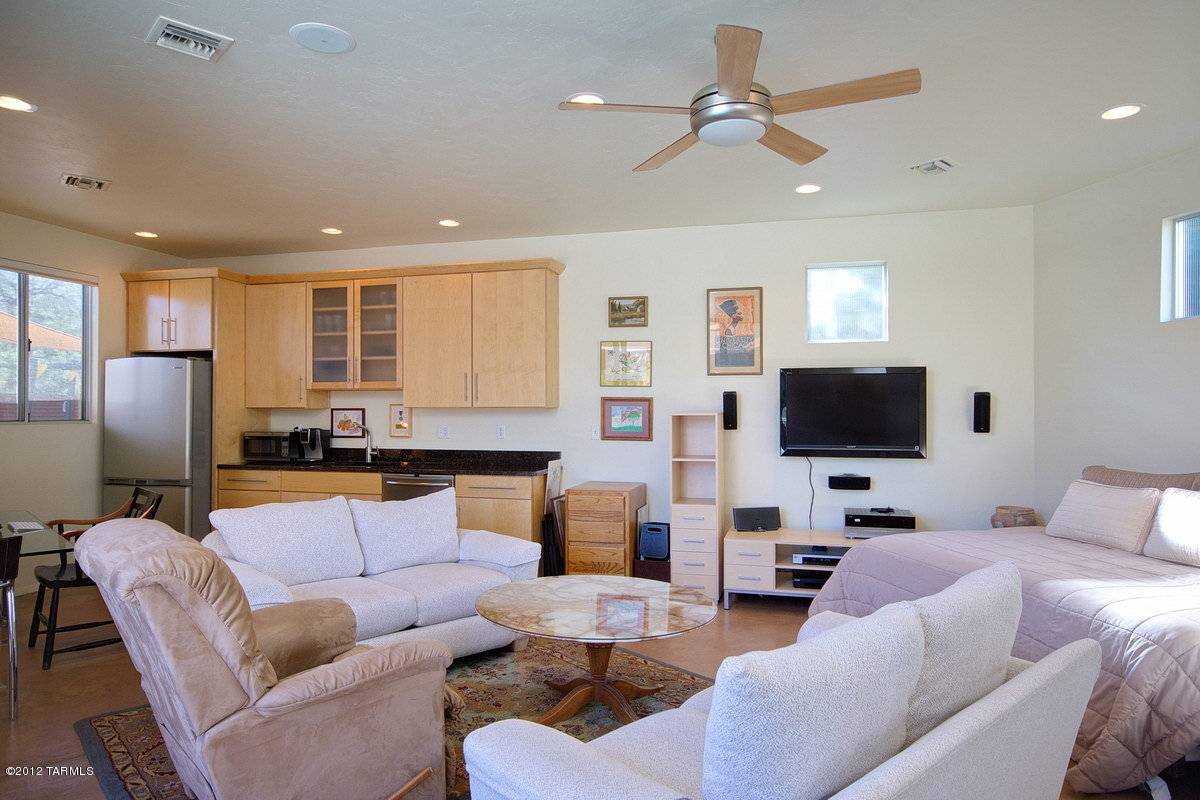 6230 E Miramar Drive
