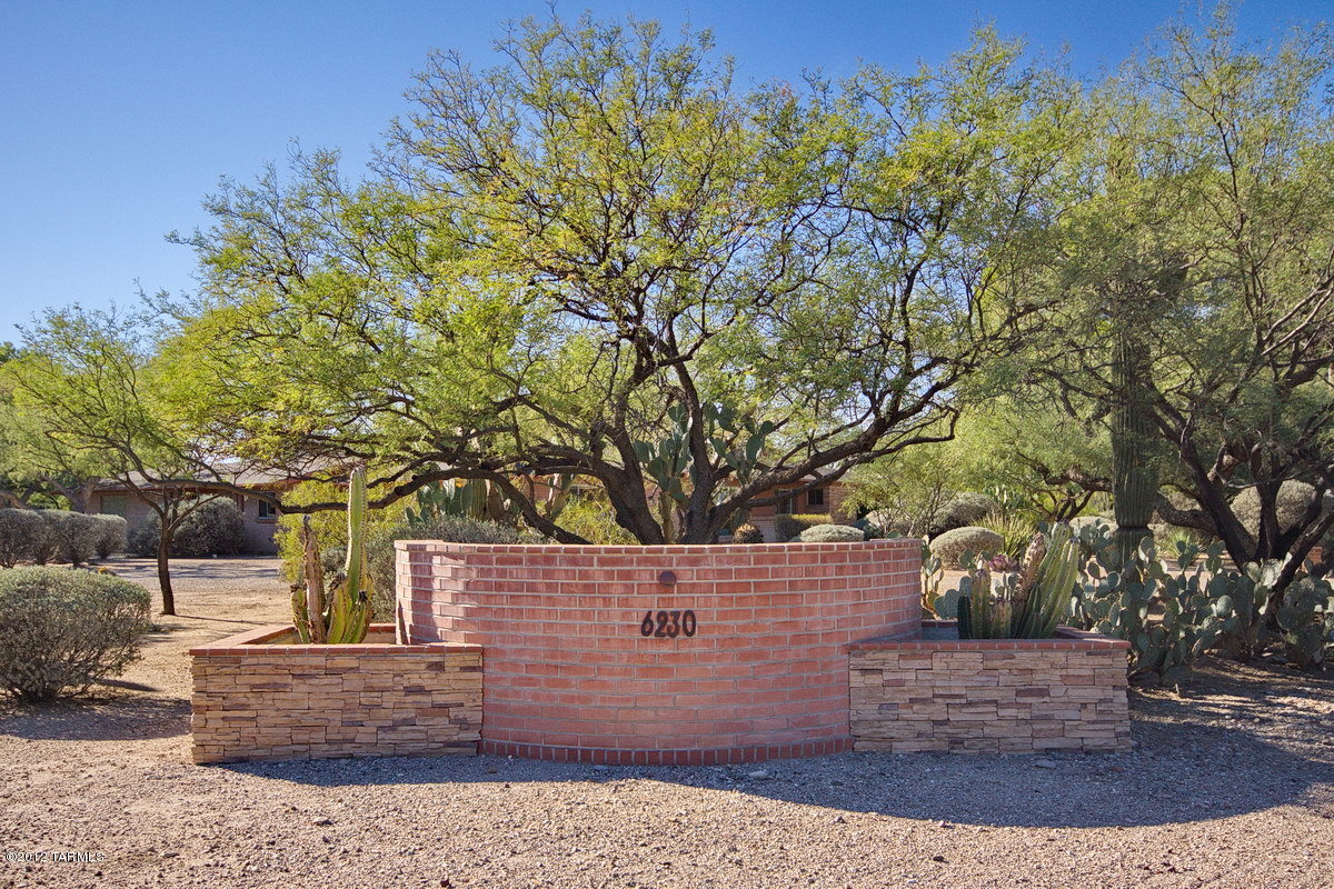 6230 E Miramar Drive
