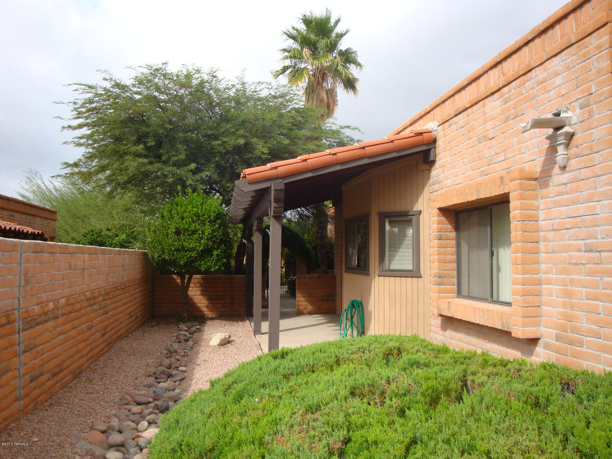 4640 N Camino Campero