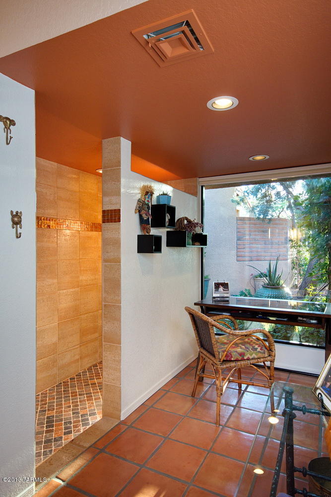 4291 N Camino de Carrillo