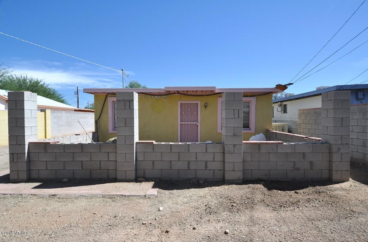 2744 N Fontana Avenue