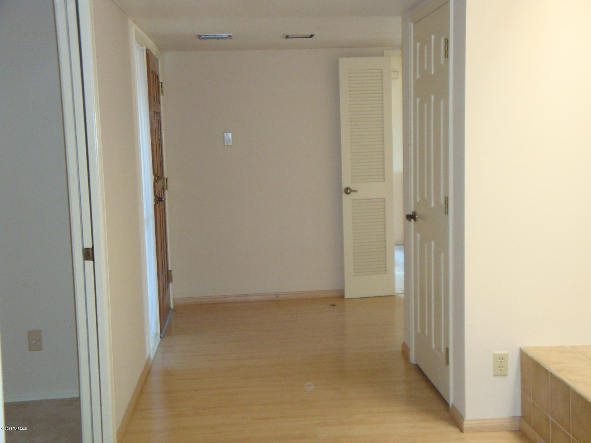5448 N Via Sempreverde
