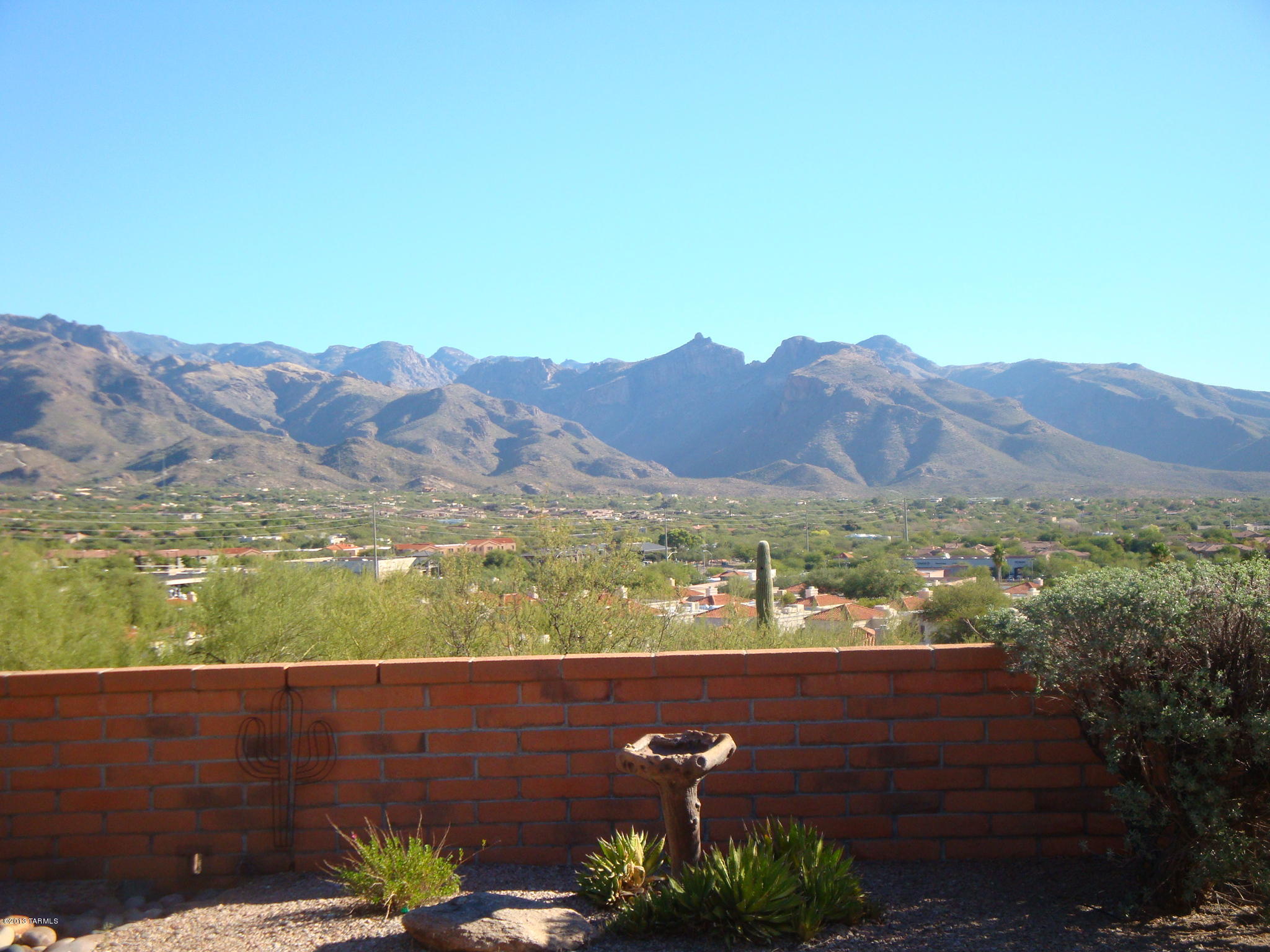 5448 N Via Sempreverde