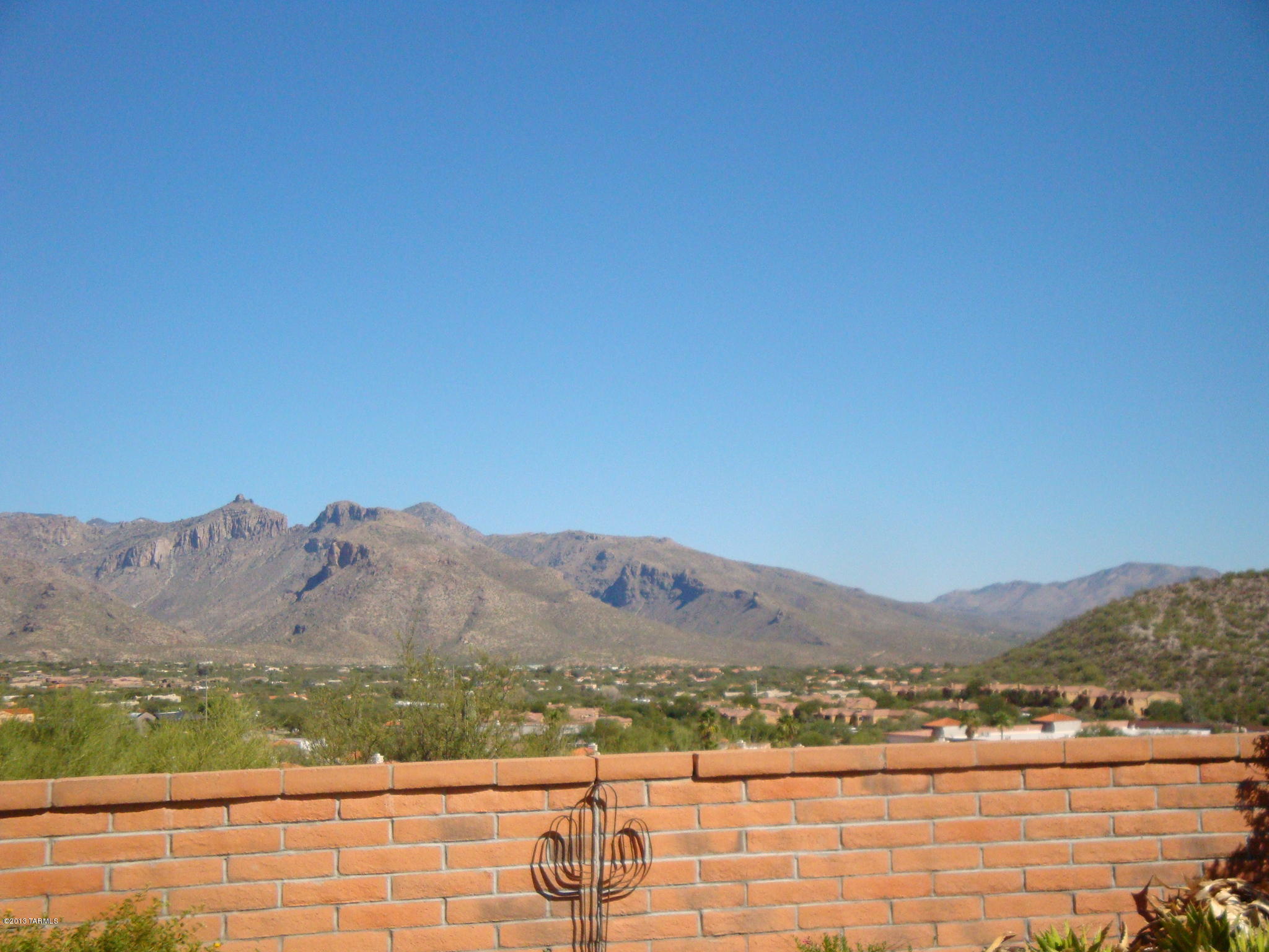 5448 N Via Sempreverde