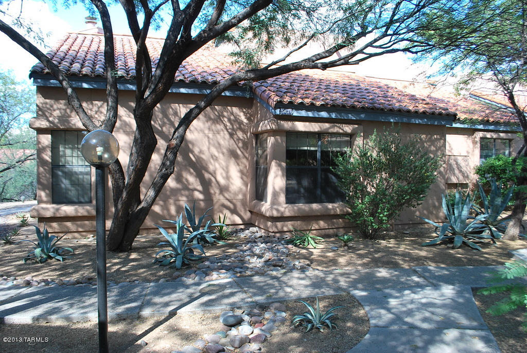 5431 N Via del Arbolito