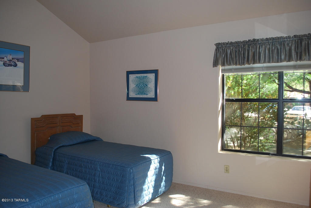 5431 N Via del Arbolito