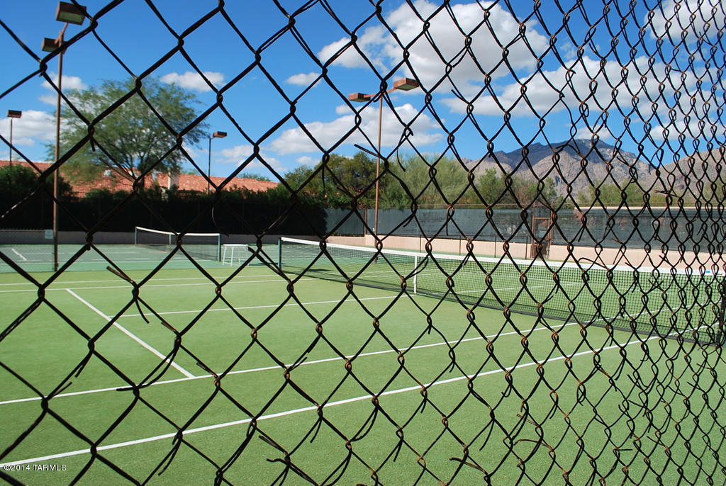 5431 N Via del Arbolito