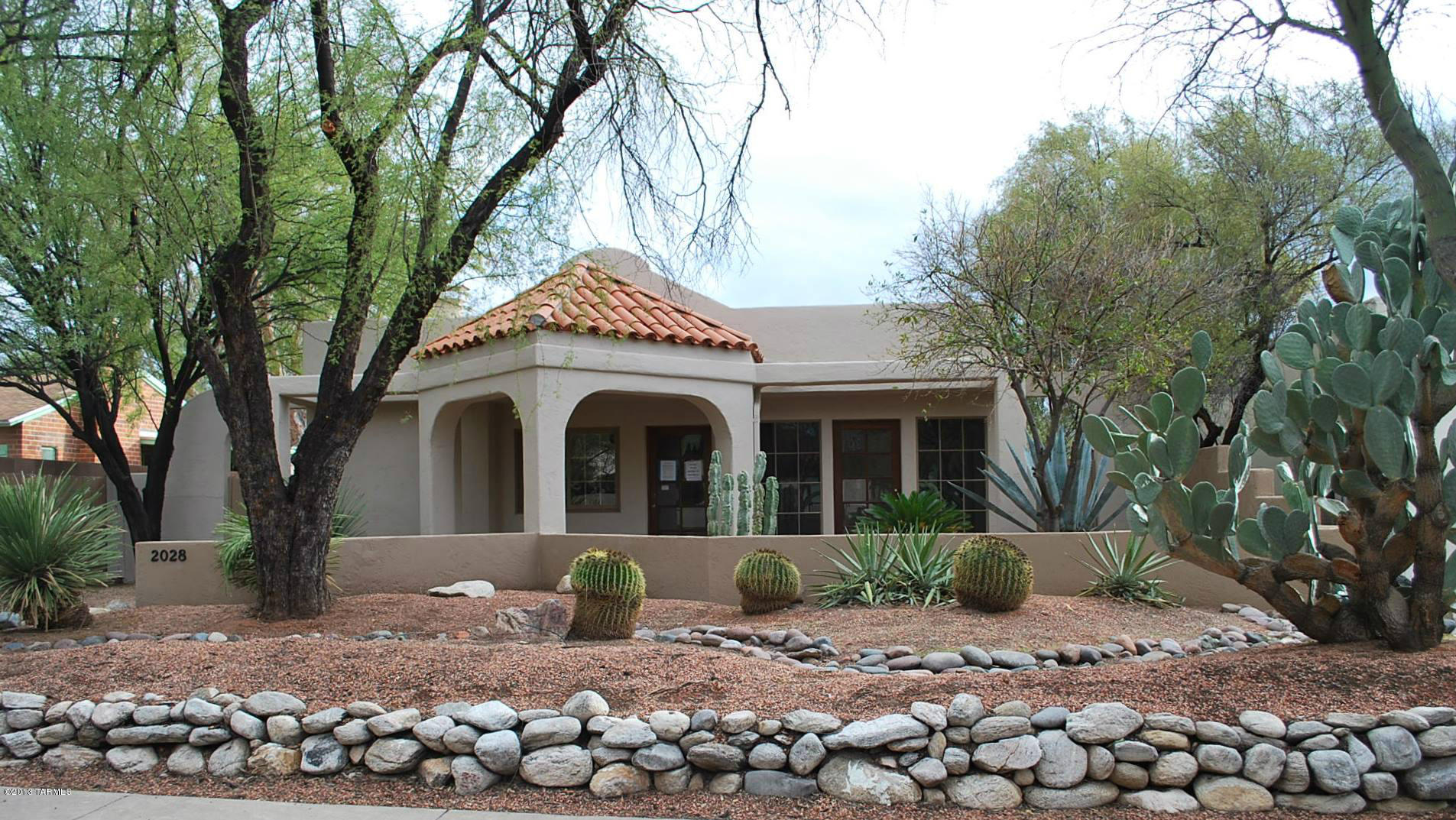 2028 E Mabel Street