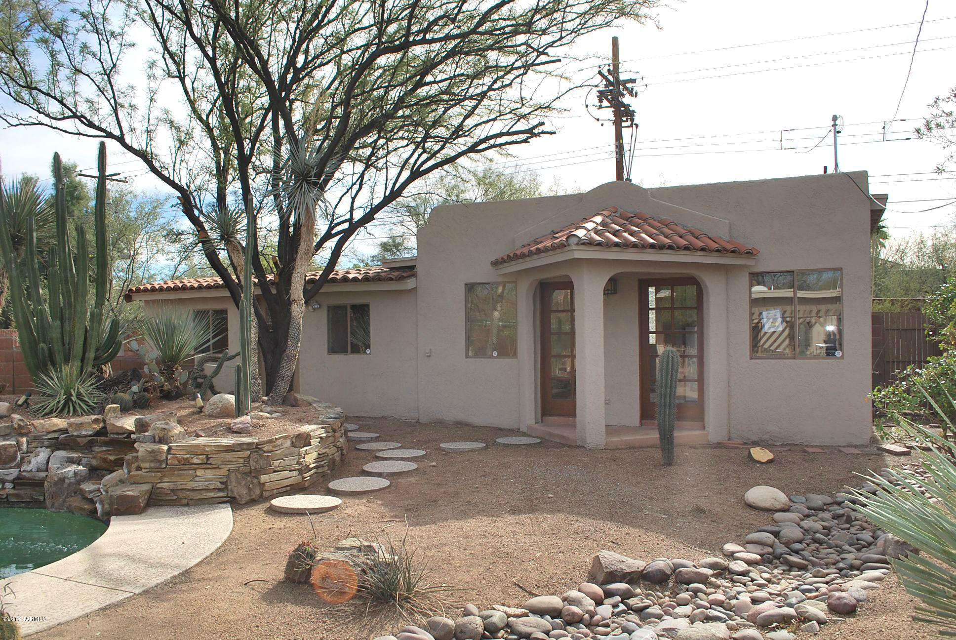 2028 E Mabel Street