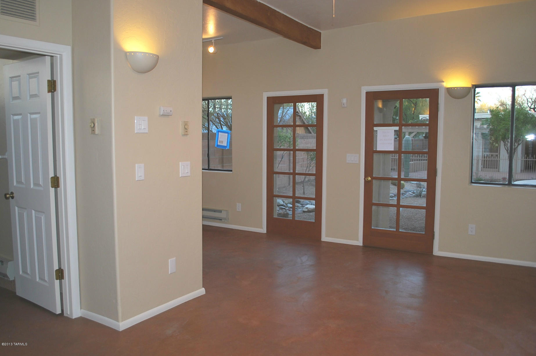 2028 E Mabel Street