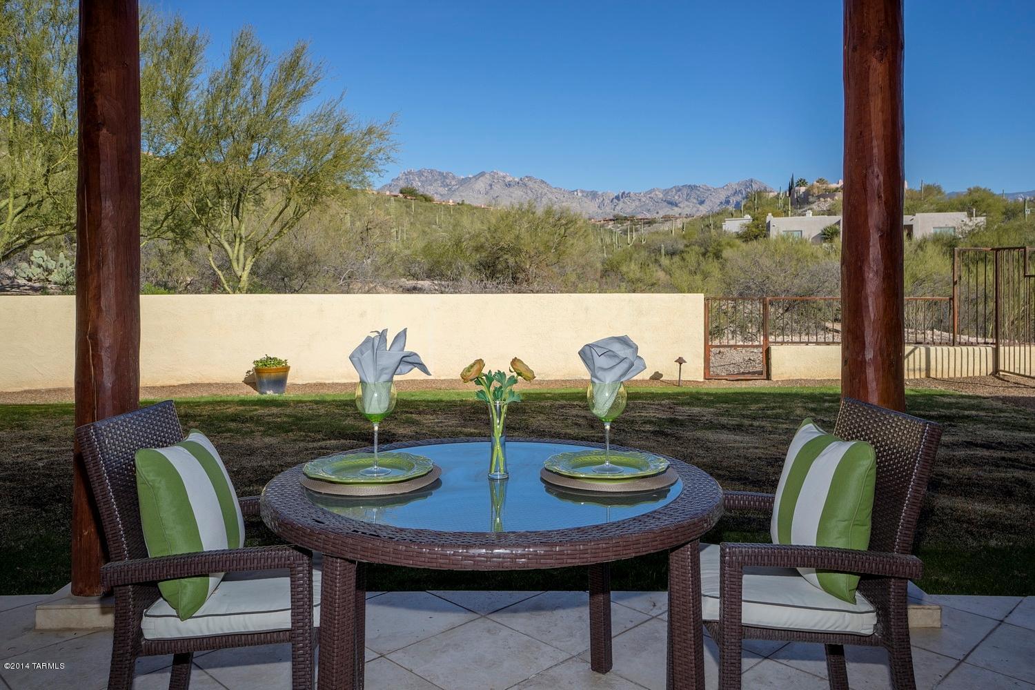 3970 N River Bluff Place