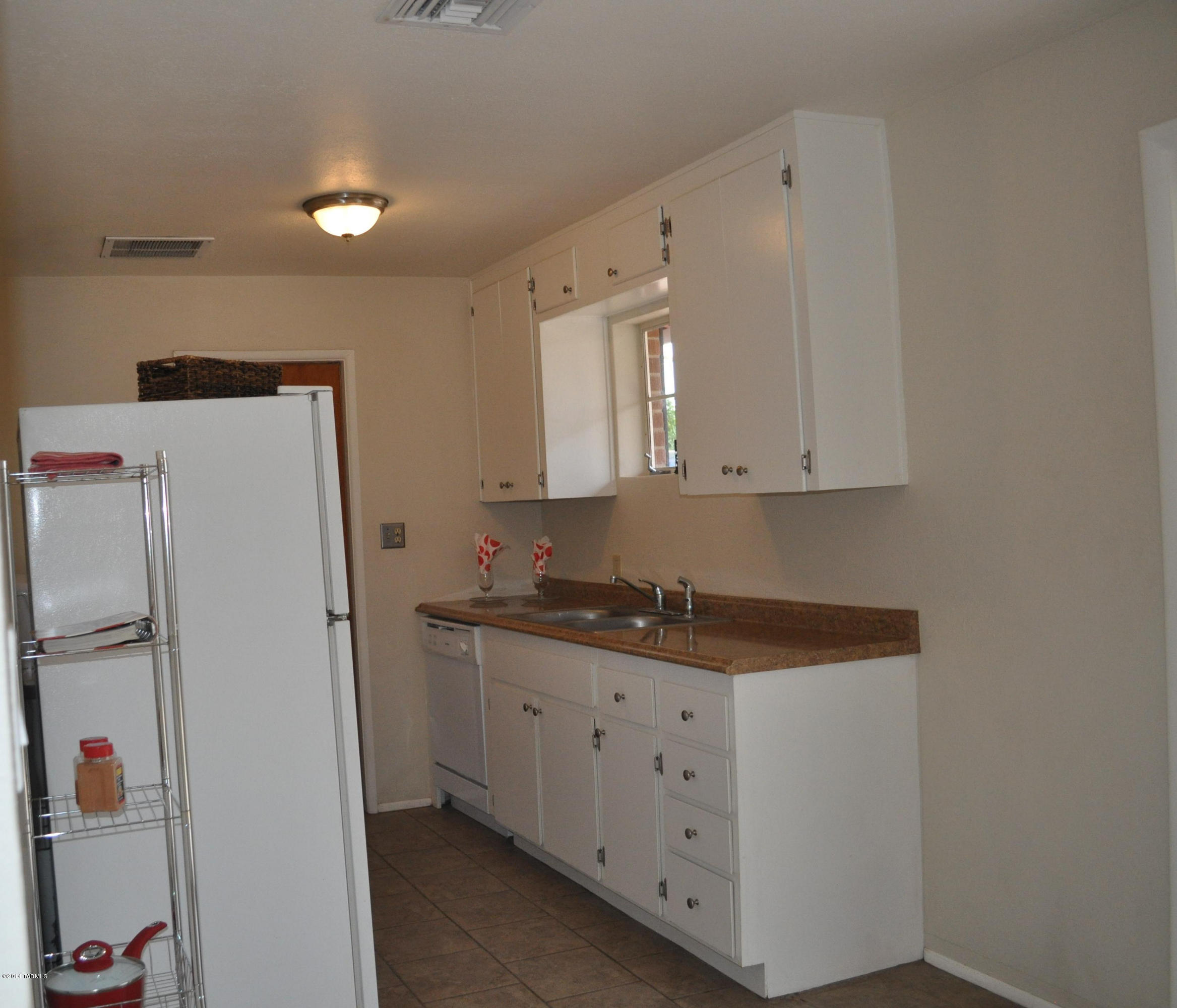 1417 N Beverly Avenue