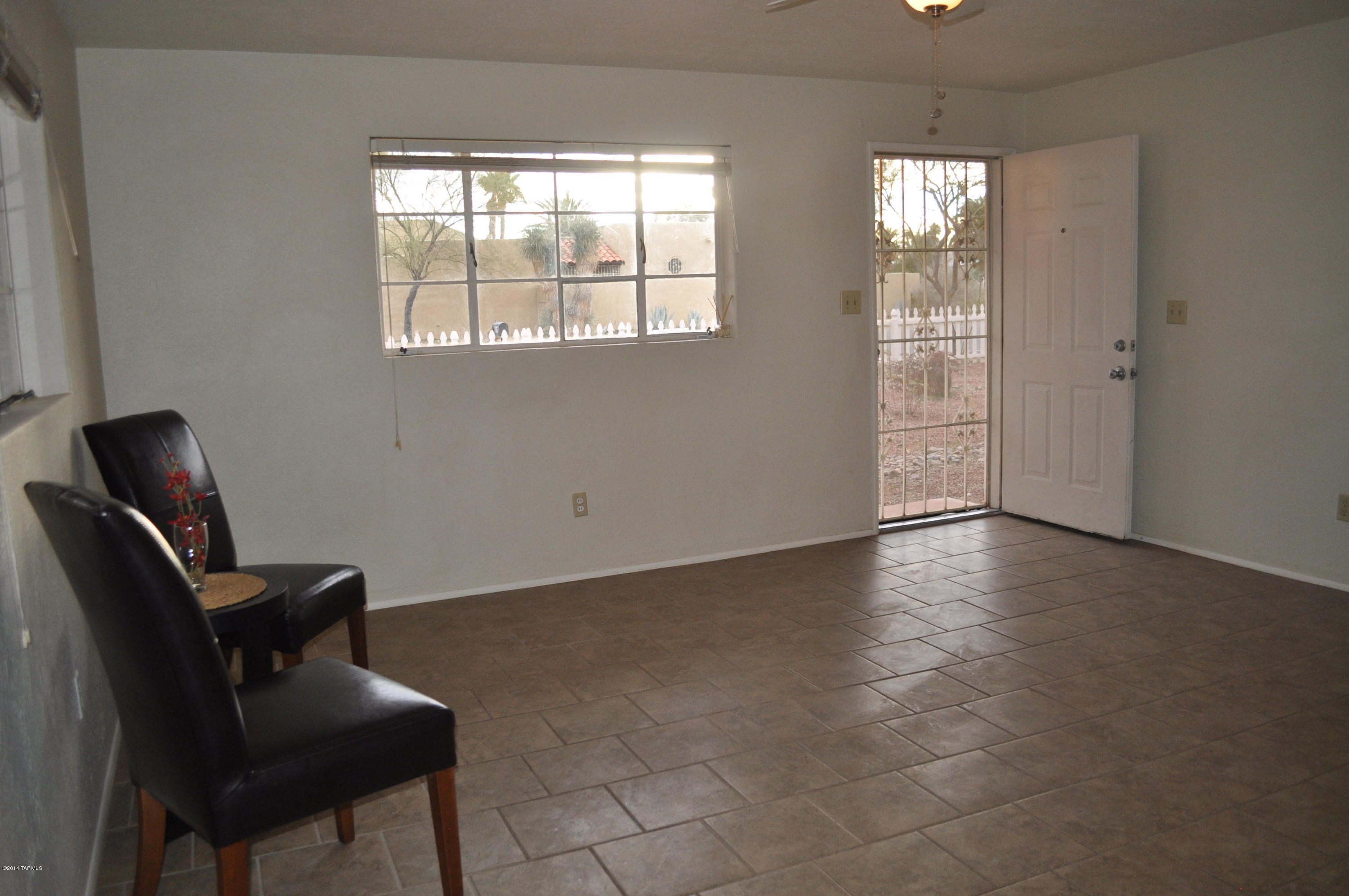 1417 N Beverly Avenue