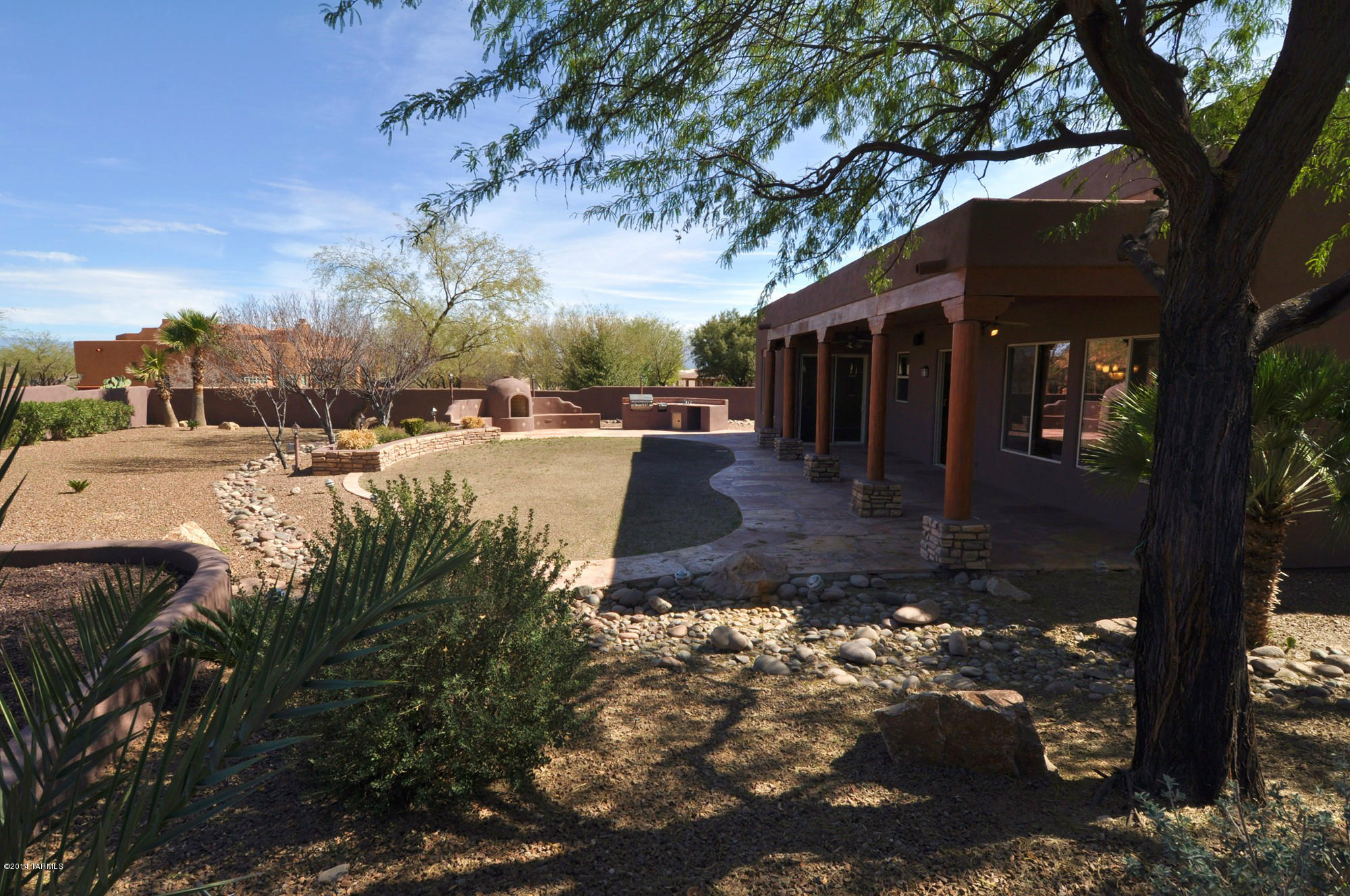 1600 W Placita Rio Pecos