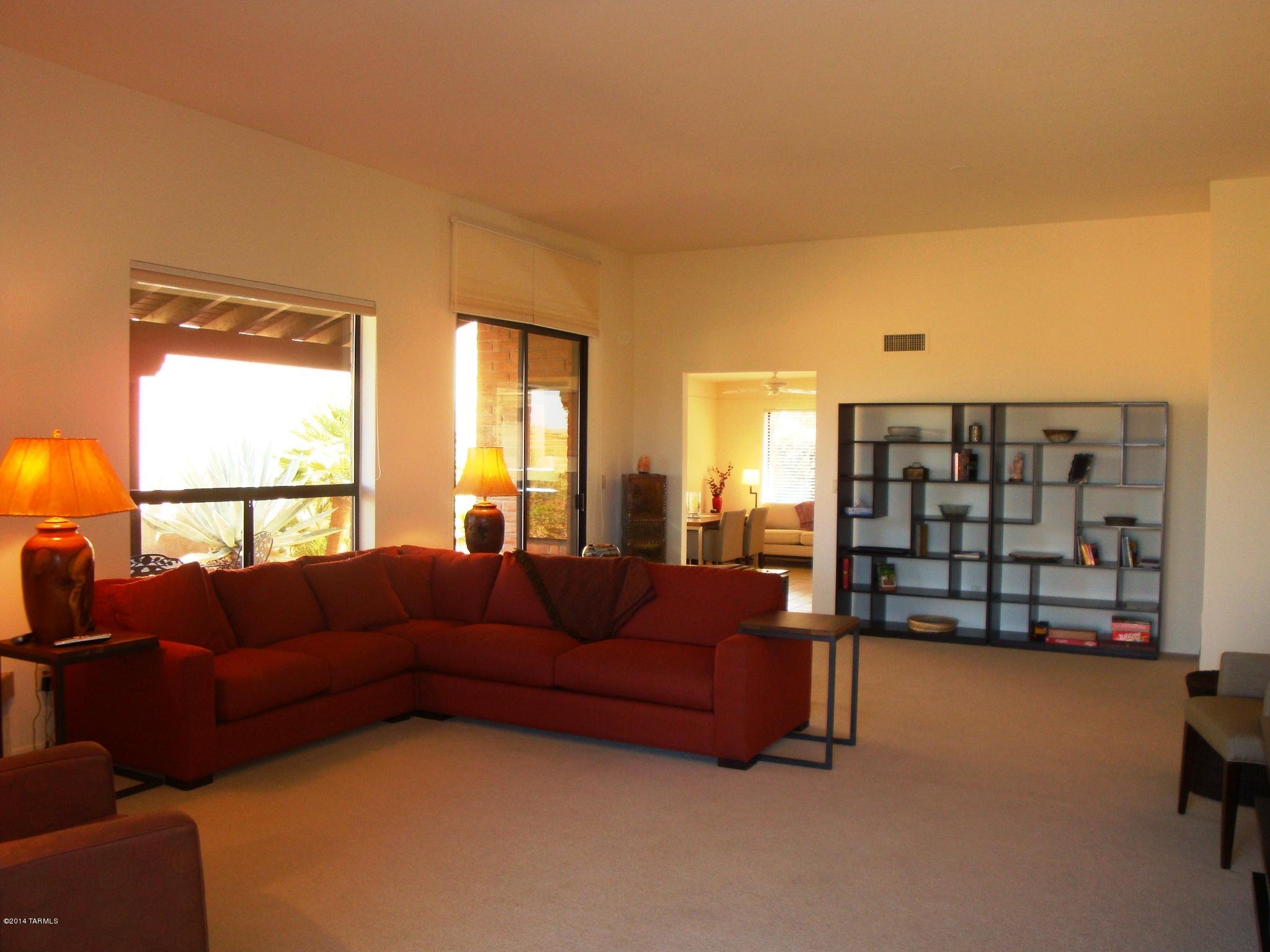 4361 N Vereda Rosada